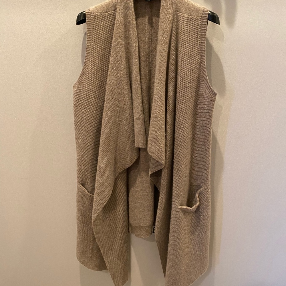 Slouchy cashmere vest